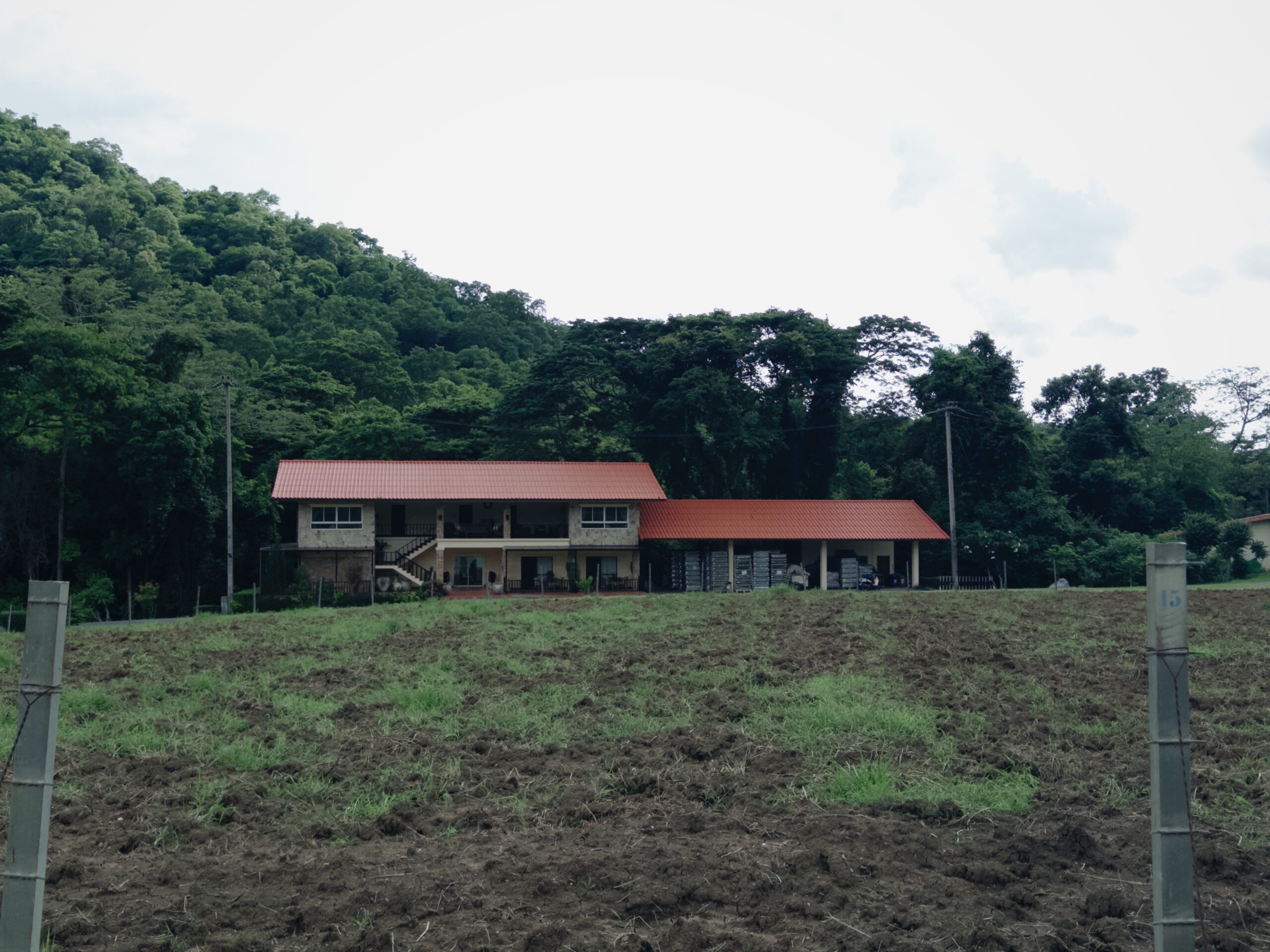 GranMonte Wine Cottage บ้านพักหลังเล็ก ๆ ที่ตั้งใจสร้างบนจุดที่สวยที่สุดของไร่องุ่น เขาใหญ่